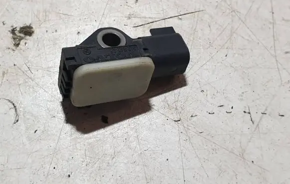 Volvo XC70 Airbag deployment crash/impact sensor 31264395