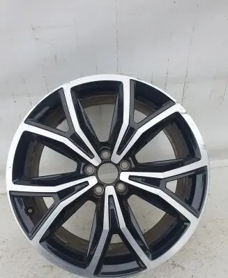 Volkswagen T-Cross R18 alloy rim 