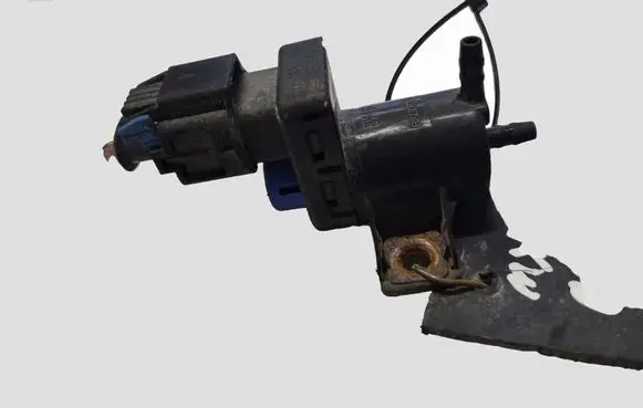 Opel Antara Turbo solenoid valve 25183381