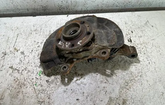 Volvo XC90 Front wheel hub