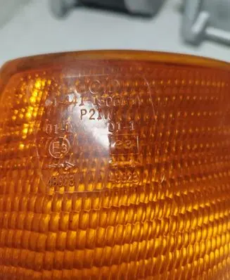 Front indicator light