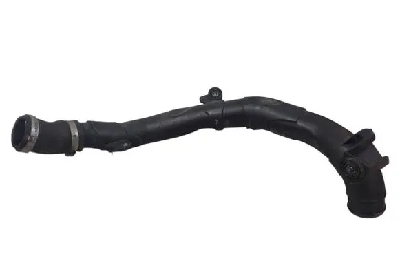 Volkswagen PASSAT CC Intercooler hose/pipe 5N0145840F