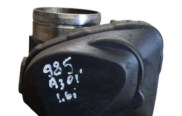 Audi A3 S3 8L Throttle valve 06A133062A