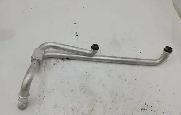 BMW 5 E60 E61 Heater radiator pipe/hose NOCODE