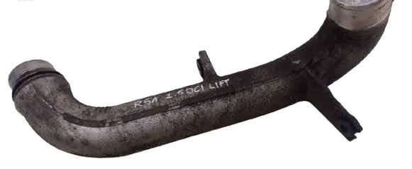 Nissan Pathfinder R51 Air intake hose/pipe
