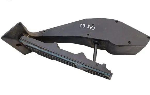 BMW X3 E83 Accelerator throttle pedal 354267726460