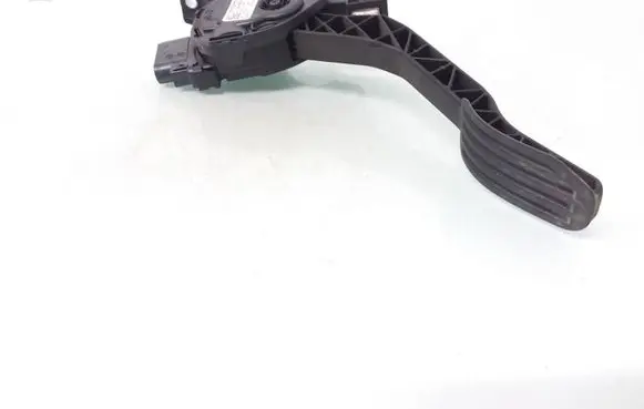 Volvo V60 Accelerator throttle pedal 31329062