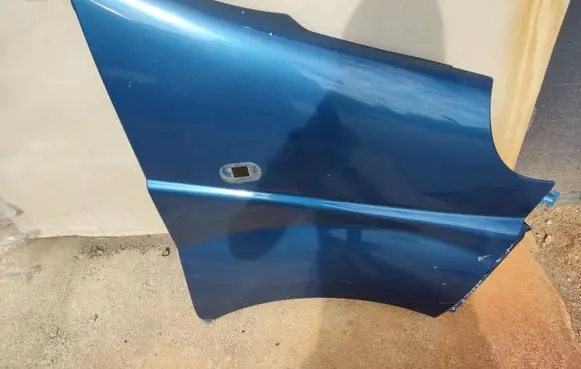 Renault Trafic II (X83) Fender