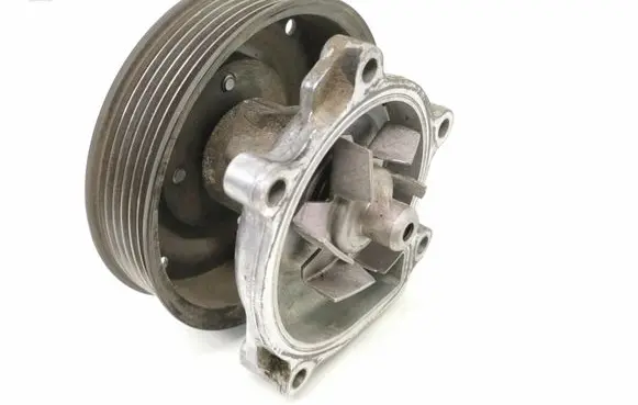 Toyota Yaris Water pump