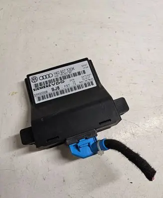Skoda Octavia Mk2 (1Z) Gateway control module 1K0907530K 5WK50000B