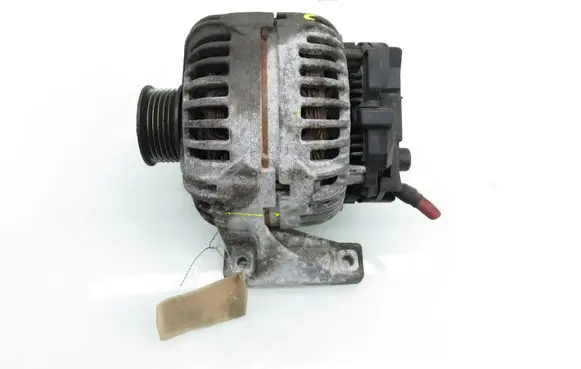Volvo XC90 Generator/alternator 8637849 0124625001