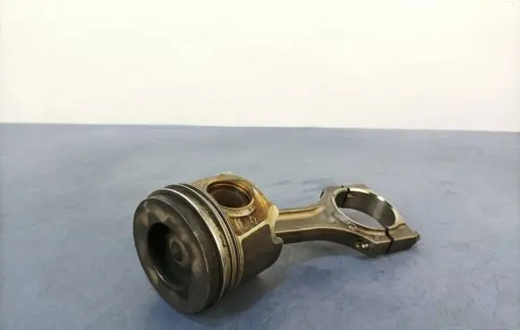 BMW 3 F30 F35 F31 Piston 