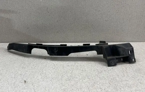 Headlight/headlamp mounting bracket