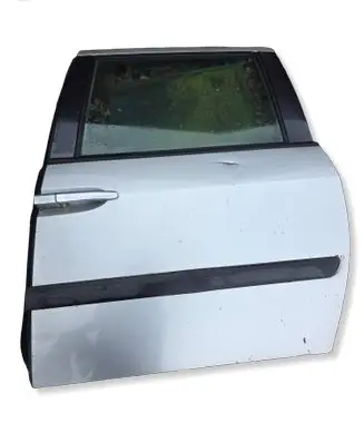 Peugeot 807 Rear door 