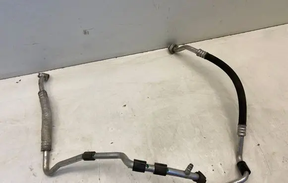 Volkswagen Jetta VI Air conditioning (A/C) pipe/hose 5C0820743C