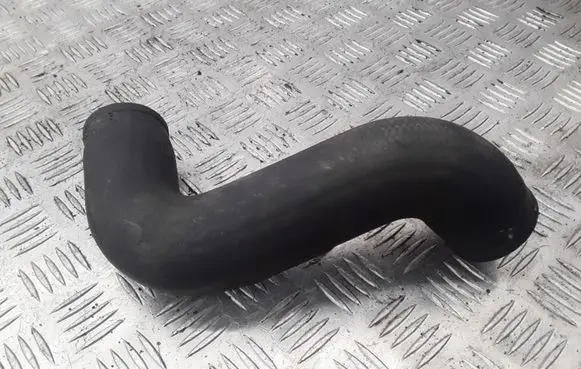 Nissan Note (E11) Intercooler hose/pipe