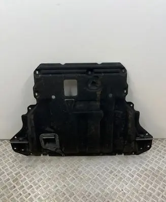 Ford Focus Engine splash shield/under tray JX6B7H460DA