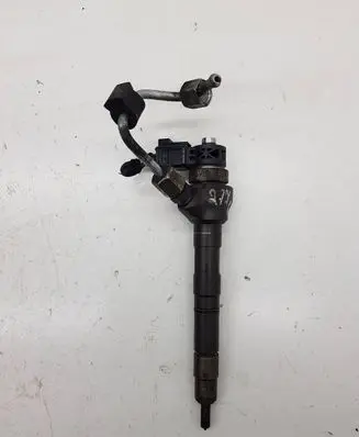 Volkswagen Golf VII Fuel injector 04L130277G
