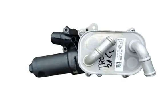 Oil filter mounting bracket
