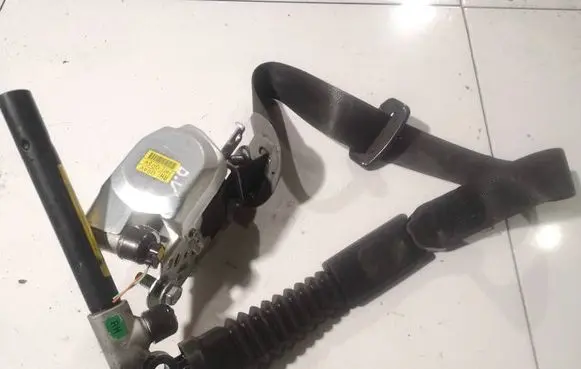 KIA Sorento Front seatbelt 