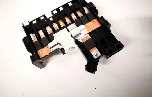 BMW X5M E70 Fuse box set 10688710