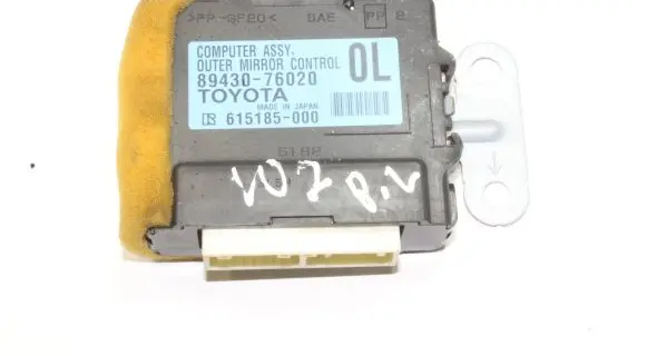 Lexus CT 200H Wing mirror control module 8943076020