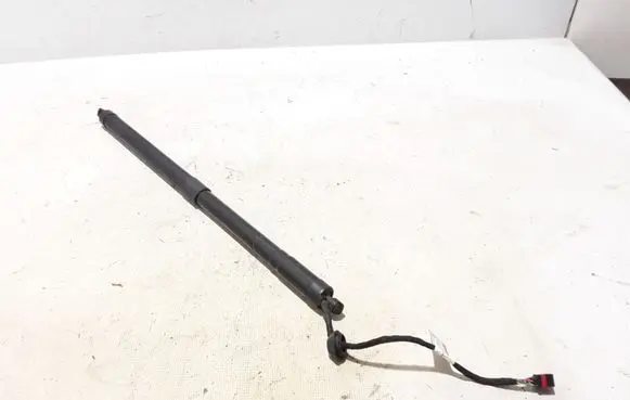 Volvo XC60 Tailgate strut 32298196