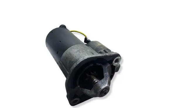 Volvo V40 Starter motor 0001107076KASACJA 0001107076