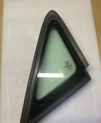 Volkswagen Caddy Front door vent window glass four-door 2K0845412C