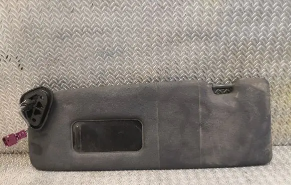 BMW 1 E81 E87 Sun visor 8036361
