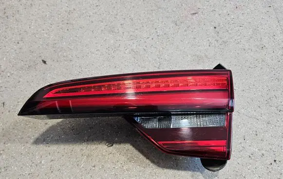 Audi A4 S4 B9 Tailgate rear/tail lights 8W9945094