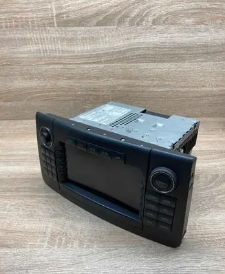 Mercedes-Benz ML W164 Radio/CD/DVD/GPS head unit A1648200479