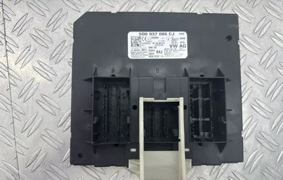 Volkswagen PASSAT B8 Comfort/convenience module 5Q0937086CJ