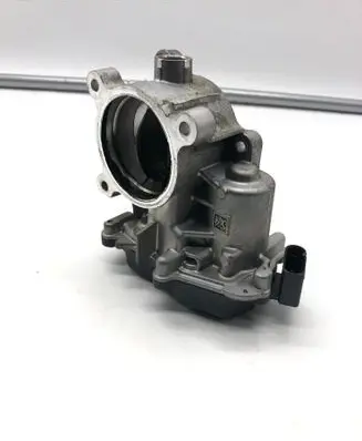 Audi A5 Throttle body valve 05l128063e