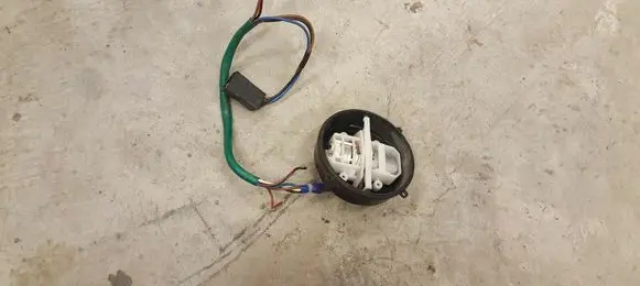 Volkswagen Golf II Front door wing mirror part 