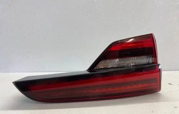 Audi A4 S4 B9 Tailgate rear/tail lights 8W9945093D 81510121