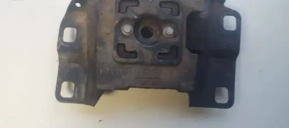 Volvo C30 Engine mount bracket 322A59 P112D