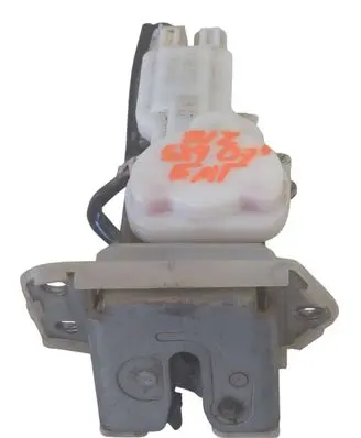 Suzuki SX4 Tailgate lock latch 8251063J00 82510-63J00