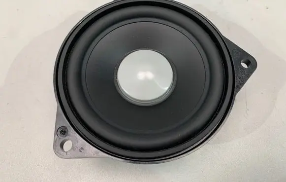 BMW 5 G30 G31 G38 Panel speaker 9368383