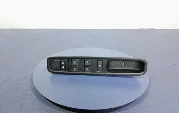 Dacia Jogger Electric window control switch 809615044R