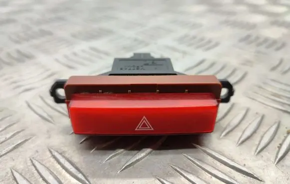 Honda FR-V Hazard light switch