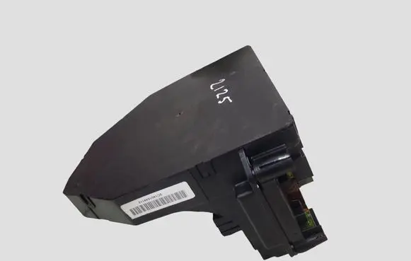 Mercedes-Benz E W212 Fuse module A2129004025