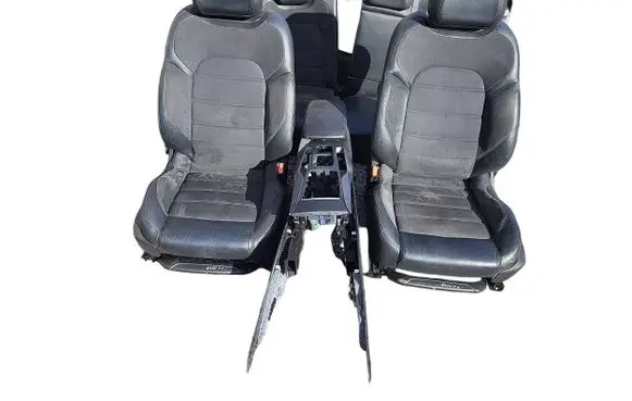 Citroen DS5 Seat set 