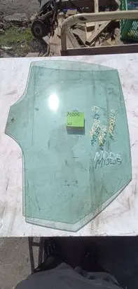 Citroen C5 Rear door window glass 1212123
