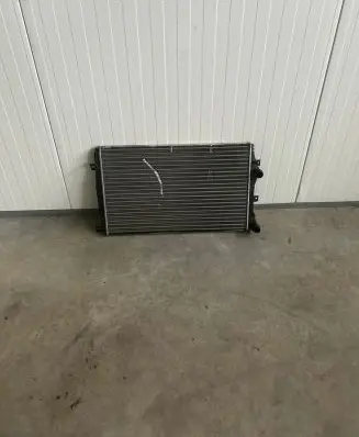 Coolant radiator