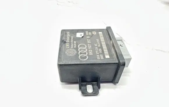 Audi A4 S4 B8 8K Light module LCM 8K0907357B 00011426 00837924AC