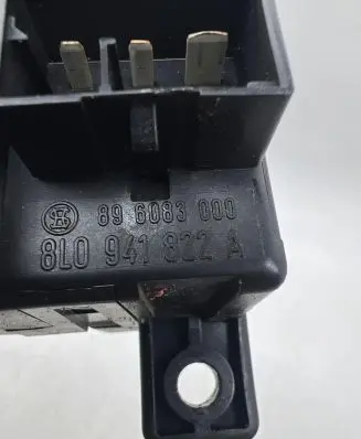 Audi A6 S6 C5 4B Fuse box set 8L0941822A 896083000 806083000