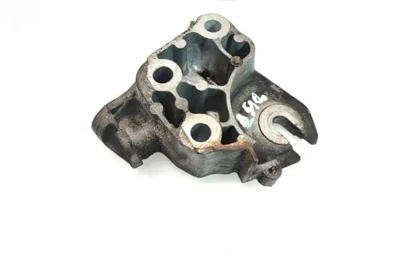 Ford Mondeo MK IV Engine mounting bracket AV616030BC