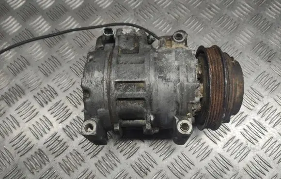 Audi A4 S4 B5 8D Air conditioning (A/C) compressor (pump) 4B0260805C