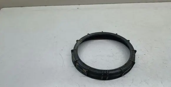 Renault Espace V (RFC) In tank fuel pump screw locking ring/nut 8200183136